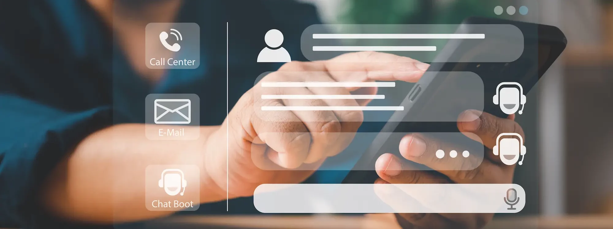 Personne utilisant un smartphone avec une interface holographique de services client, incluant chat, e-mail et centre d'appels.