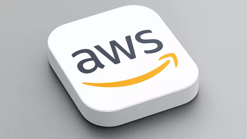 Logo AWS sur un fond gris