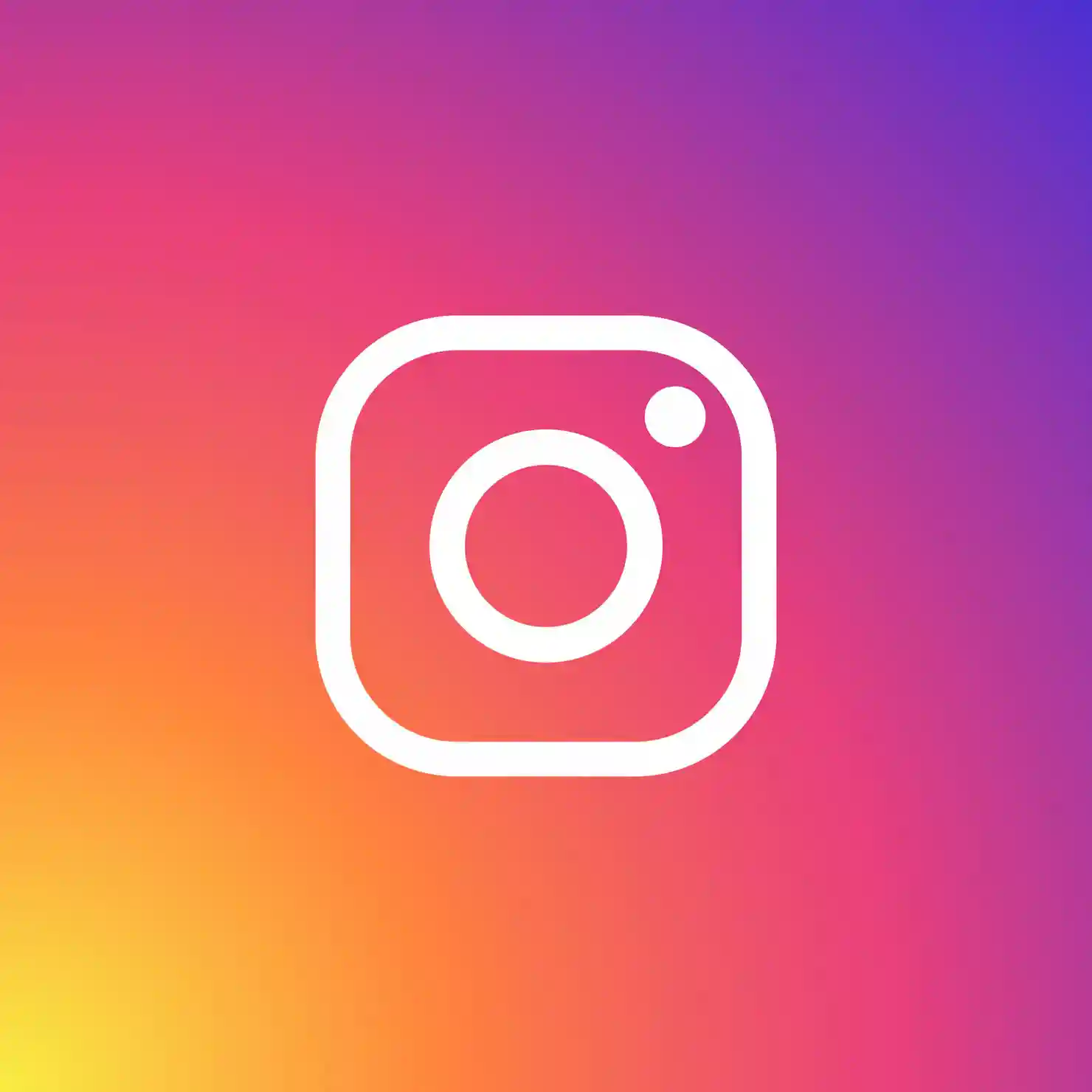 Logo blanc d&rsquo;Instagram sur fond d&eacute;grad&eacute; rose, orange et violet, repr&eacute;sentant l&rsquo;application de partage de photos et vid&eacute;os